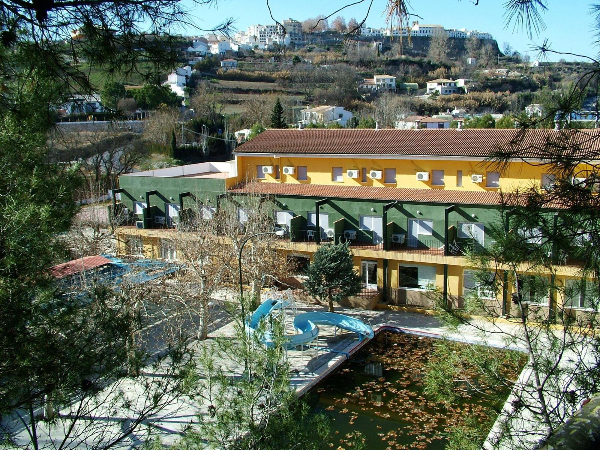 Hotel Rio Piscina Priego De Cordoba Exterior photo